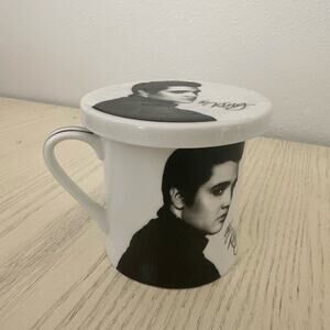 Leonardo Collection Elvis Presley Collectible Coffee Mug with Lid Fine China